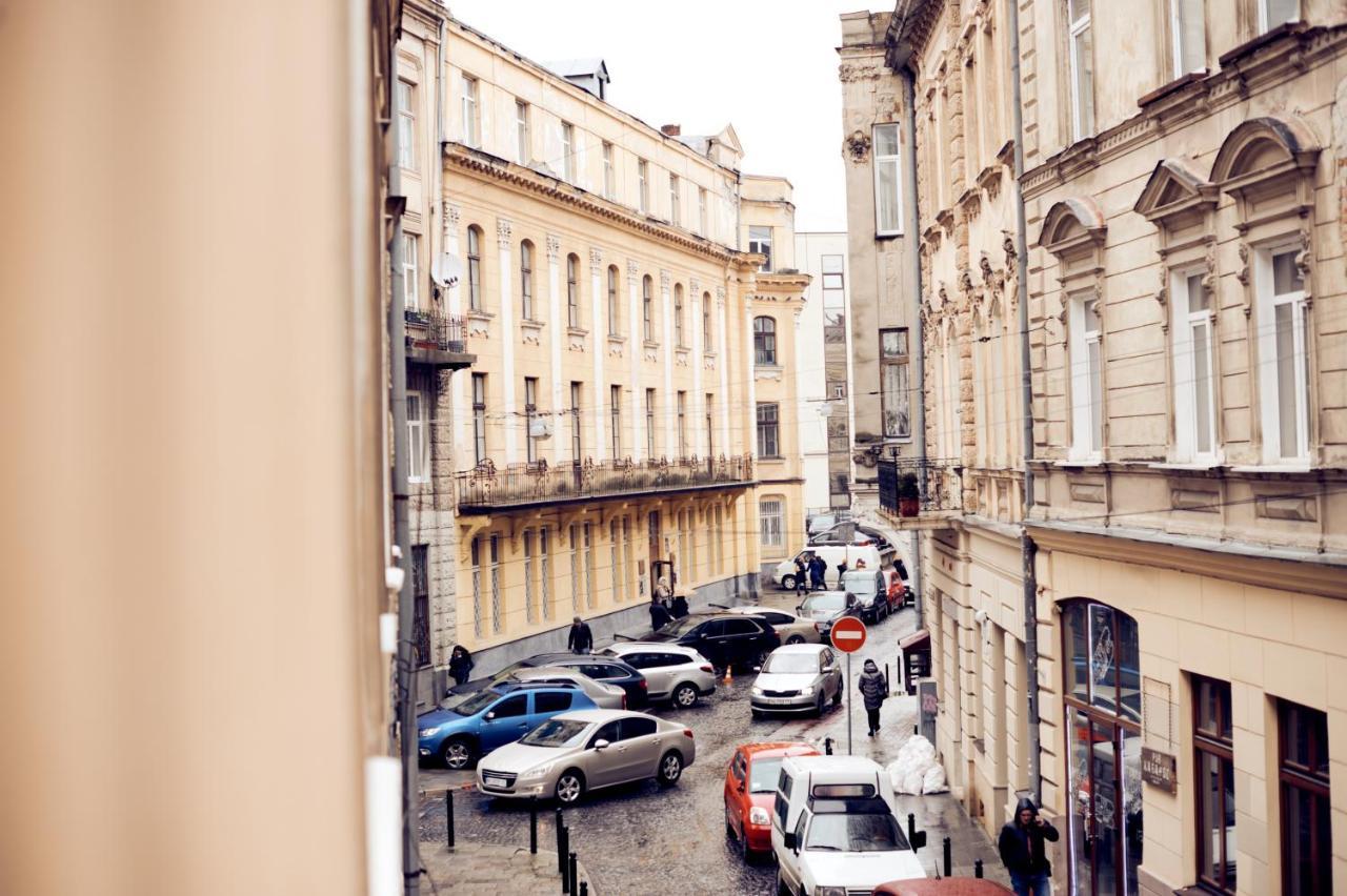 Apartments Near Potocki Palace Lviv Eksteriør billede