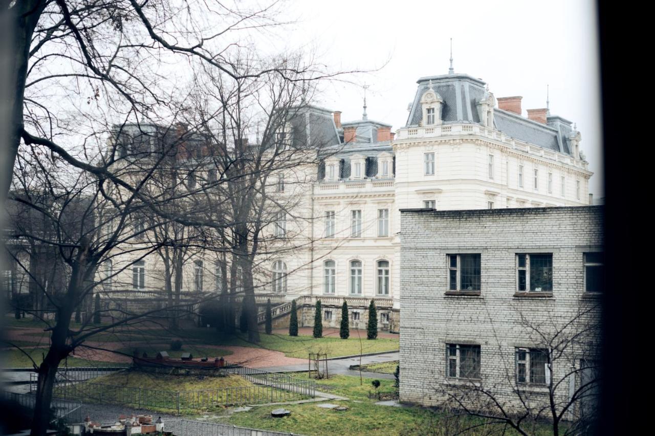 Apartments Near Potocki Palace Lviv Eksteriør billede
